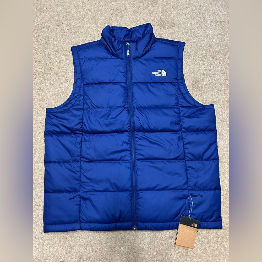 The North Face 550 Blue Puffer Vest men’s XL